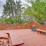 Modern Sedona Home With Hot Tub And Patio!